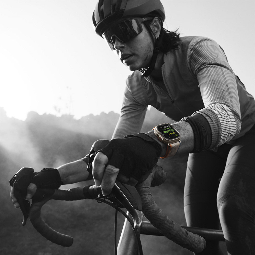 Apple Watch Ultra 2 GPS + Cellular 49mm Titânio c/ Loop Trail Verde/Cinza - Medium/Large