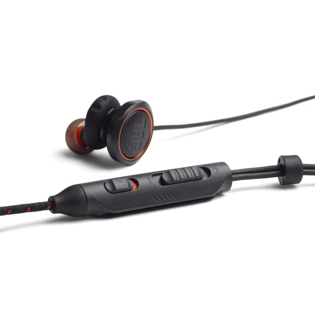 Auscultadores JBL Quantum50